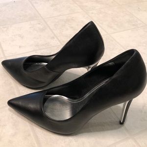 NWOT Jennifer lopez high heels